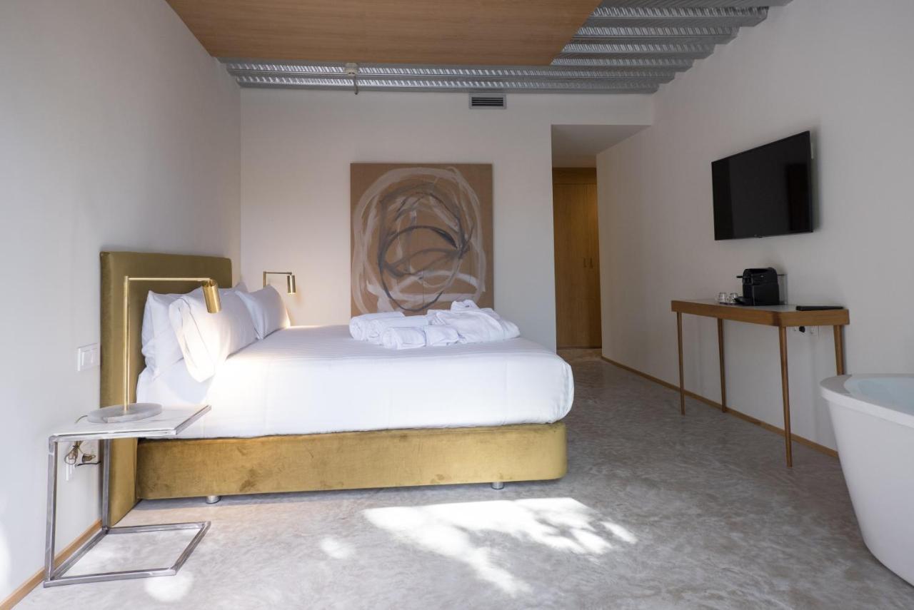 Box Art Alpino Hotel นาวาเซร์ราดา ภายนอก รูปภาพ